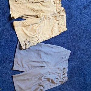 Under armor dress/golf shorts medium (10)
